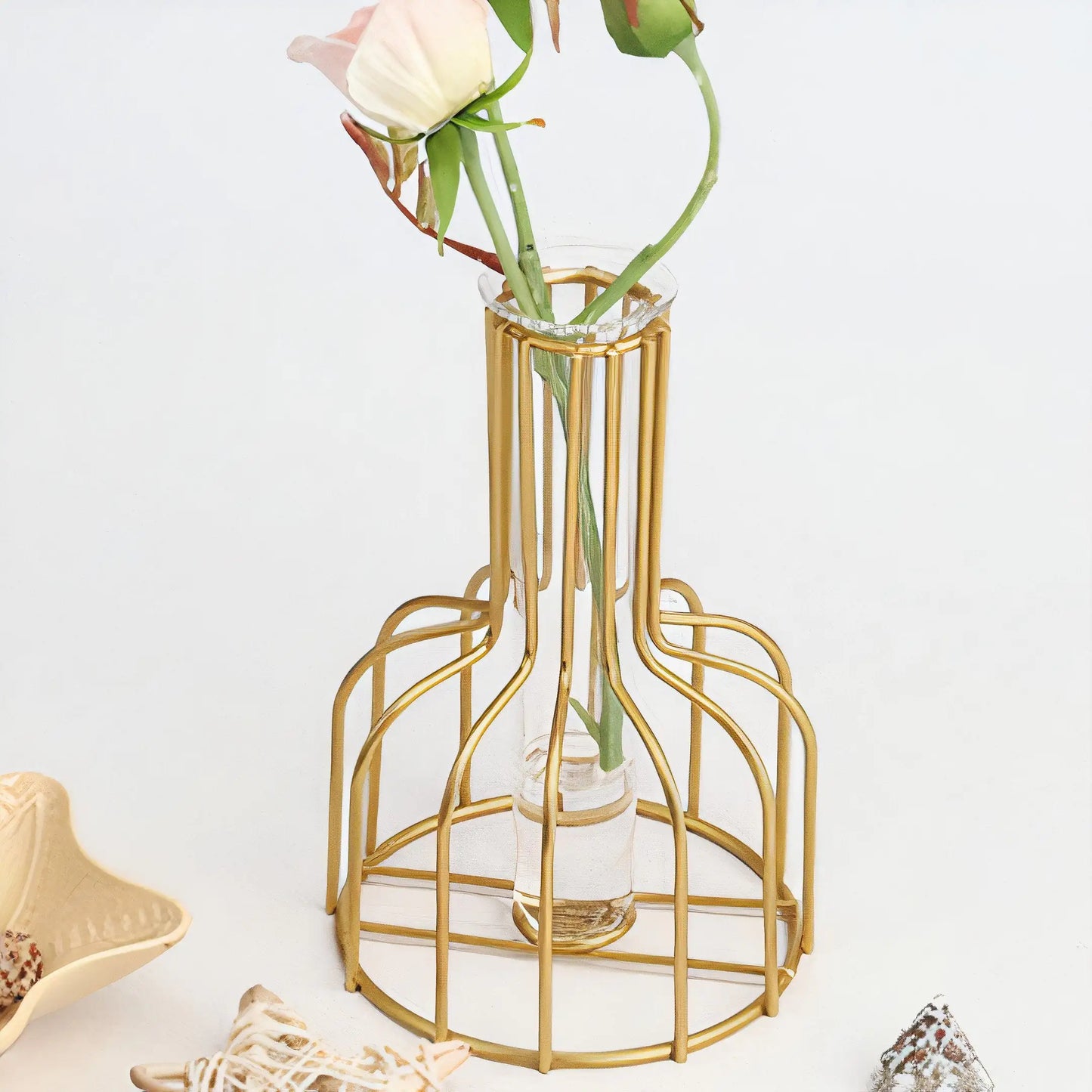 Becky Minimalist Gold Planter – Round Base